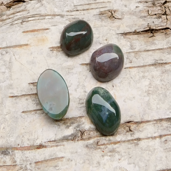 Indian Agat oval cabochon,18x13 mm