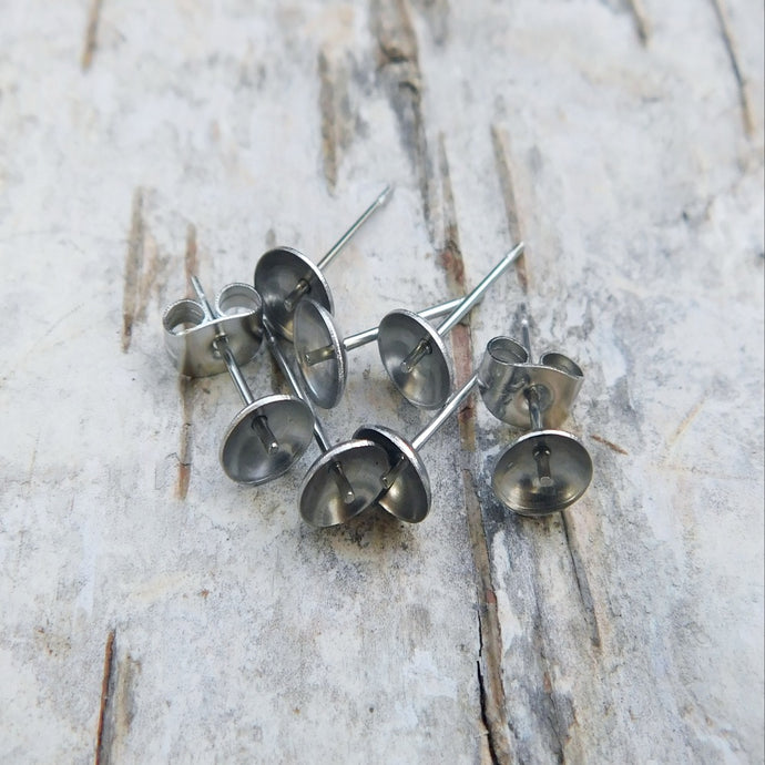 Öronstift i rostfritt stål, skålformad 13x6 mm