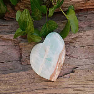 Karibisk blå Kalcit hjärta, 111 gram
