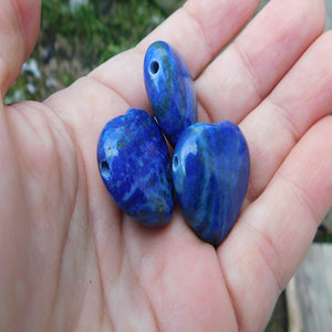 Lapis lazuli hjärta, 25 mm med hål