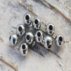 Runda berlockhållare i rostfritt stål, 9x5 mm