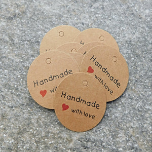 Rund etikett "Handmade with love"