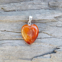 Ladda upp bild till gallerivisning, Karneol hjärta- handgjort hänge med sterling silver
