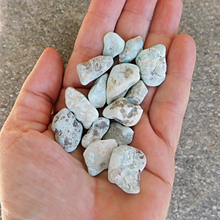 Ladda upp bild till gallerivisning, Larimar, naturligt trumlad
