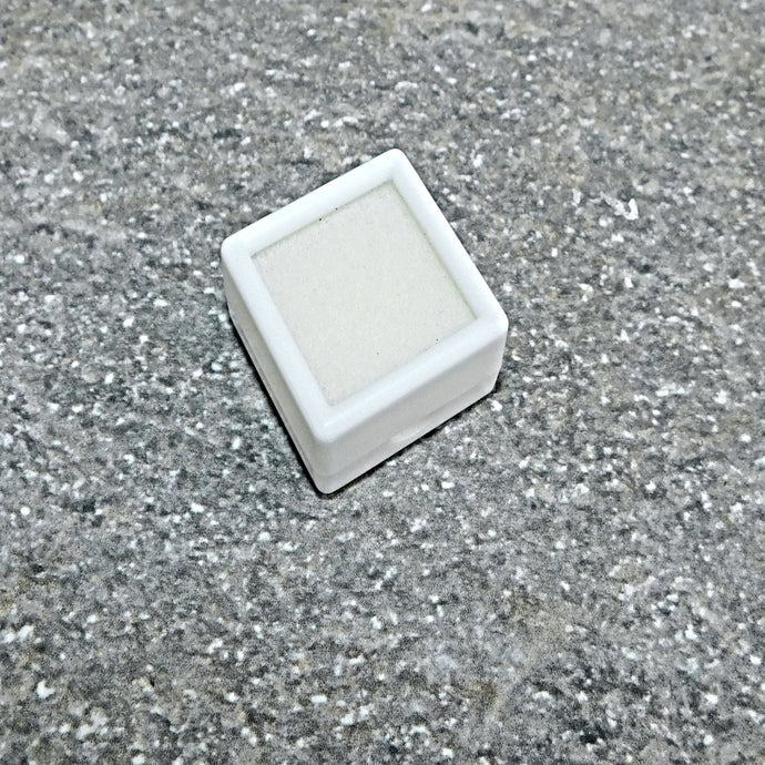 Plastask, 27 mm