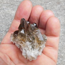 Ladda upp bild till gallerivisning, Rökkvarts kluster, 46 gram
